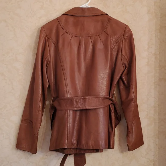 Coat - Picture 2 of 4